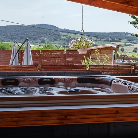 Daire Alpakavendeghaz *